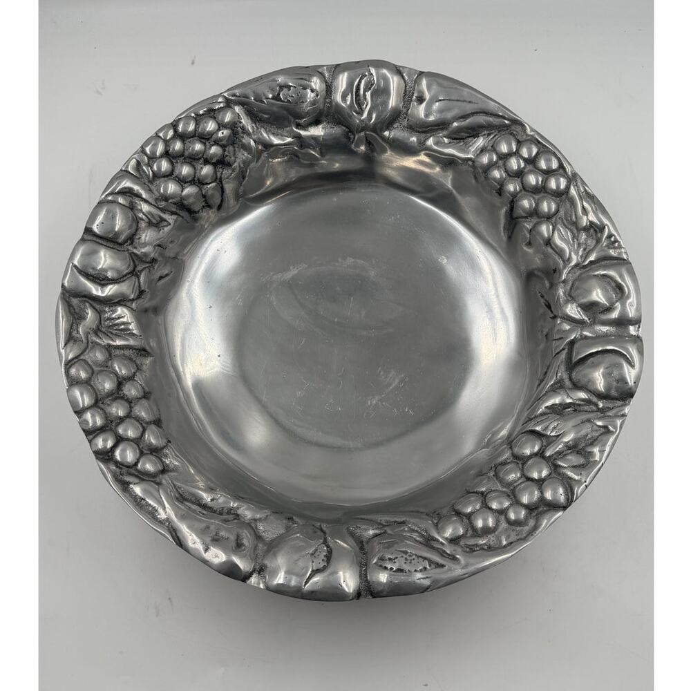 Vintage Solid Mexican Pewter 14-3/4” Fruit Grapes Apples Centerpiece Bowl - Picture 4 of 4